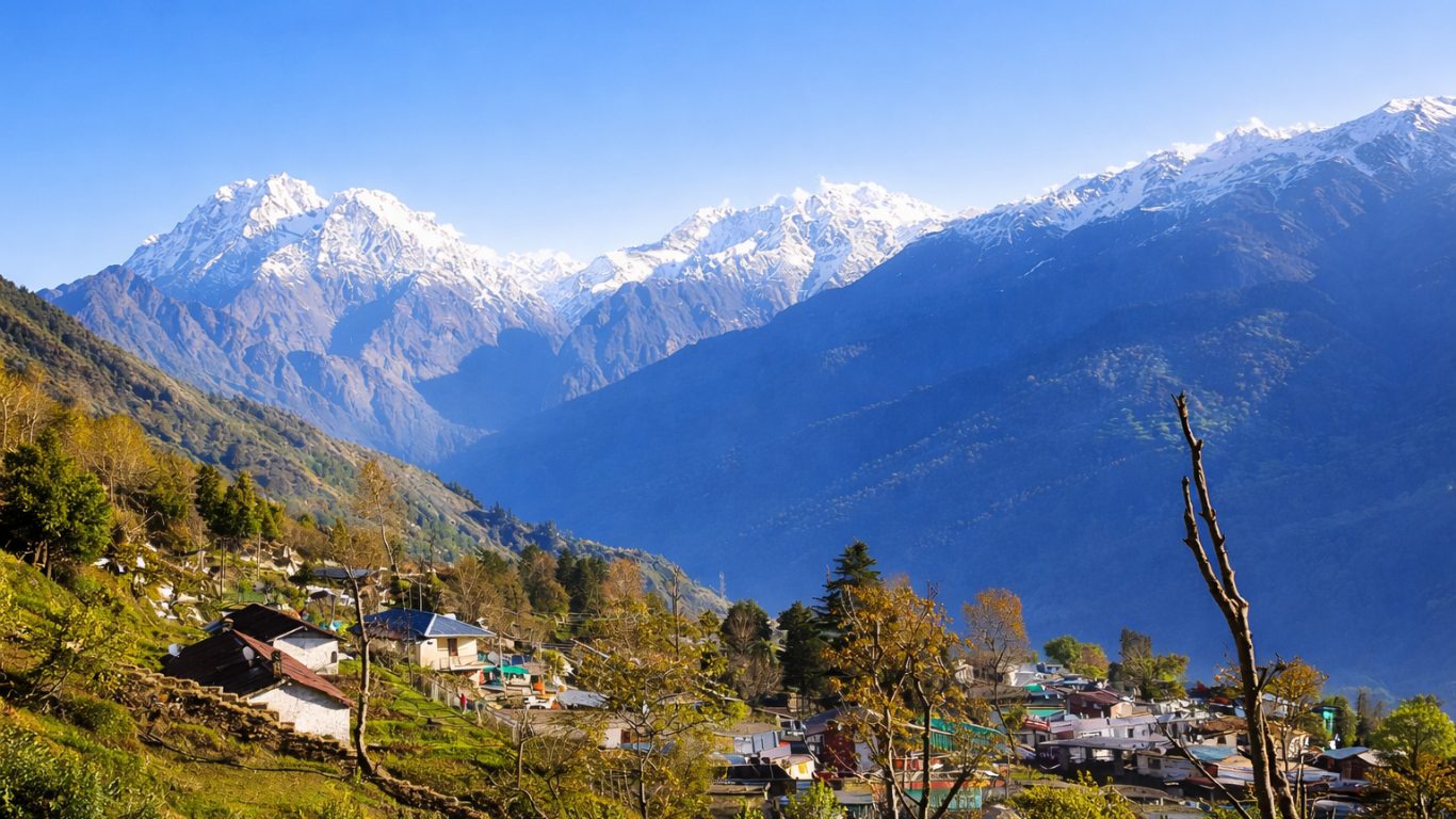 Kausani hill station with Himalayan mountain views